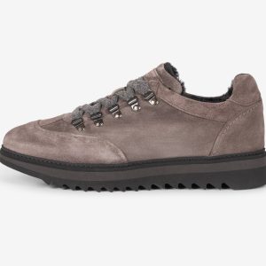 Sneaker in suede grigio